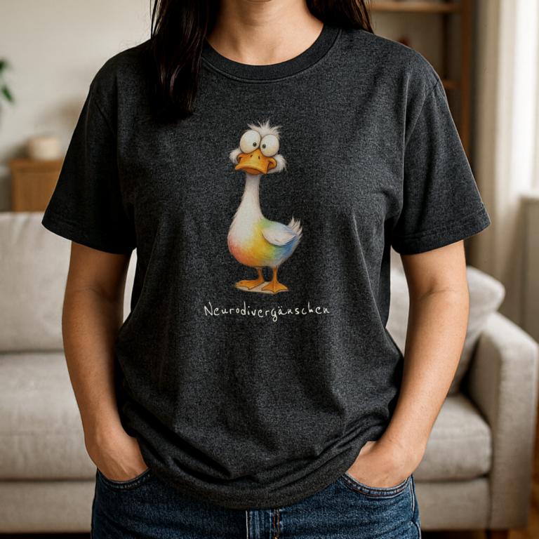 Statement T-Shirt für mehr Sichtbarkeit: Neurodivergänschen! Autismus, ADHS, AuDHD, AuDHS, Bipolar, Neurodivergenz dark heather Tragefoto